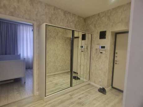3 otaqlı köhnə tikili - Nizami m. - 90 m²