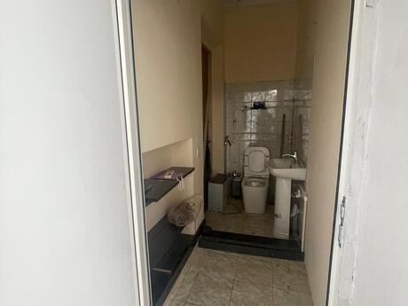 Obyekt - Şah İsmayıl Xətai m. - 35 m²