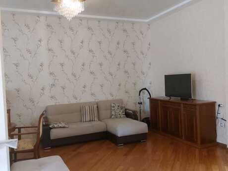 2-комн. новостройка - м. Элмляр Академиясы - 85 м²