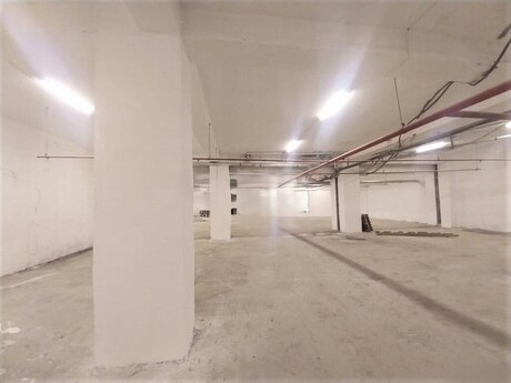Obyekt - Xalqlar Dostluğu m. - 855 m²