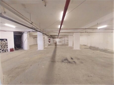 Obyekt - Xalqlar Dostluğu m. - 855 m²