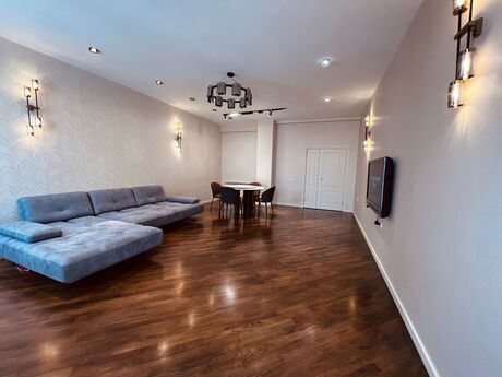 3 otaqlı mənzil, 165 m², 28 May: 510 000 ₼ 5