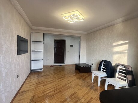 3 otaqlı köhnə tikili - Avtovağzal m. - 63 m²