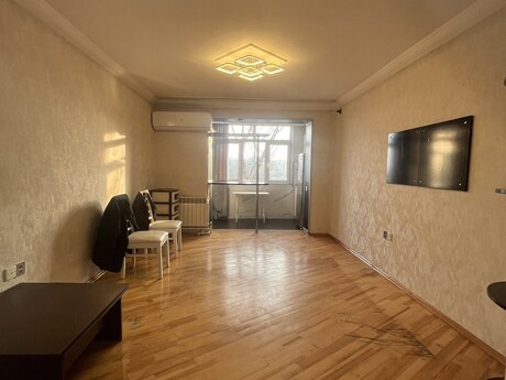3 otaqlı köhnə tikili - Avtovağzal m. - 63 m²