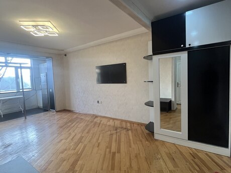 3 otaqlı köhnə tikili - Avtovağzal m. - 63 m²