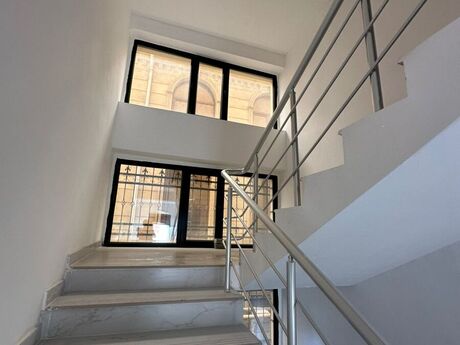 Obyekt - 20 Yanvar m. - 1000 m²