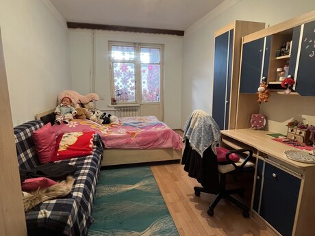 4 otaqlı köhnə tikili - Avtovağzal m. - 103 m²