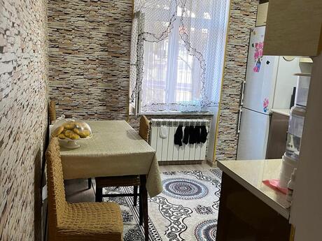 3 otaqlı köhnə tikili - Sumqayıt - 68 m²