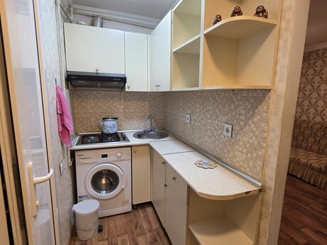 2 otaqlı köhnə tikili - Yasamal q. - 31 m²