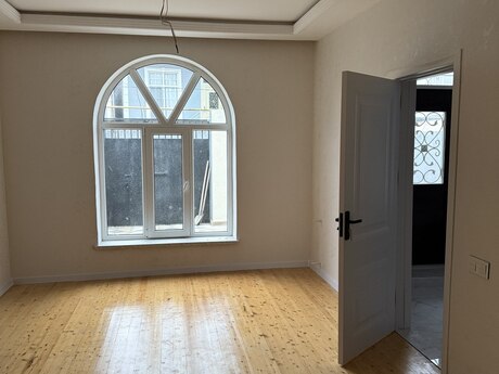4 otaqlı həyət evi/bağ evi - Binə q. - 155 m²