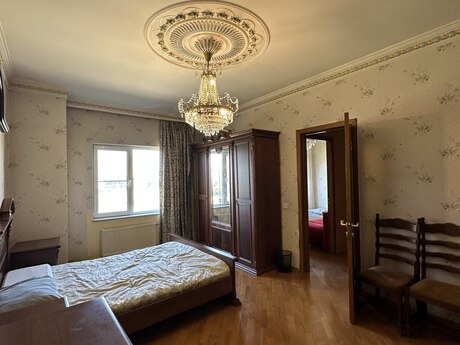 4 otaqlı yeni tikili - Nərimanov r. - 140 m²
