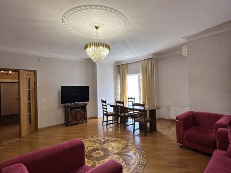 4 otaqlı yeni tikili - Nərimanov r. - 140 m²