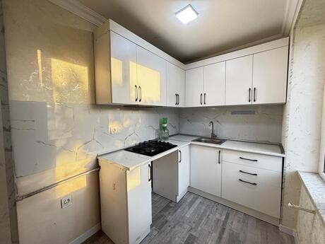1 otaqlı köhnə tikili - Nizami r. - 44.9 m²