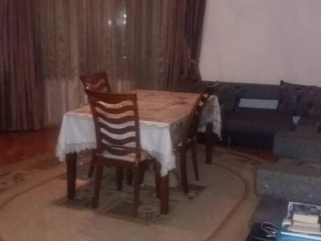 3 otaqlı köhnə tikili - 28 May m. - 110 m²