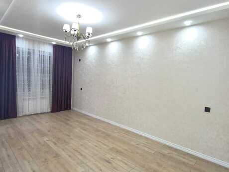 3-комн. вторичка - м. Ази Асланов - 60 м²