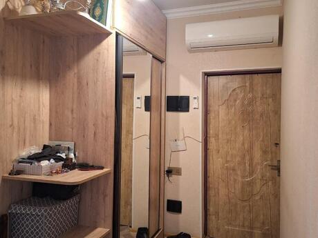 3 otaqlı köhnə tikili - Həzi Aslanov m. - 82 m²