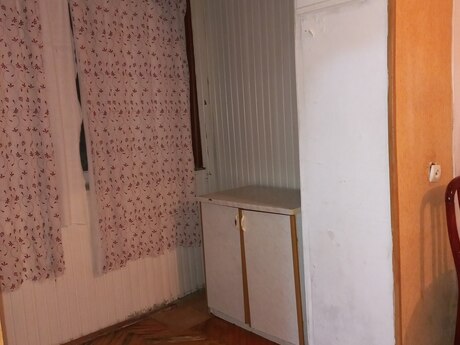 1 otaqlı köhnə tikili - Elmlər Akademiyası m. - 45 m²