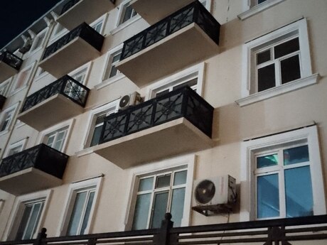 1 otaqlı köhnə tikili - Bayıl q. - 34 m²