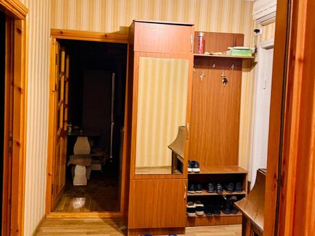 3 otaqlı köhnə tikili - Gəncə - 70 m²