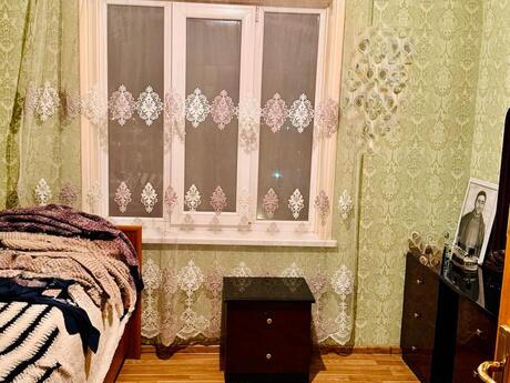 3 otaqlı köhnə tikili - Gəncə - 70 m²