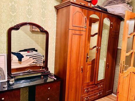 3 otaqlı köhnə tikili - Gəncə - 70 m²