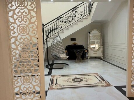 6 otaqlı həyət evi/bağ evi - Nardaran q. - 300 m²