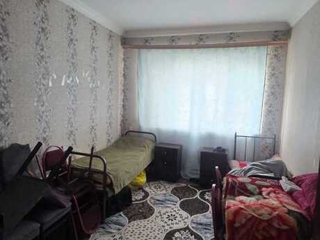 3 otaqlı köhnə tikili - Bülbülə q. - 65 m²