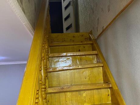 5 otaqlı həyət evi/bağ evi - Badamdar q. - 100 m²