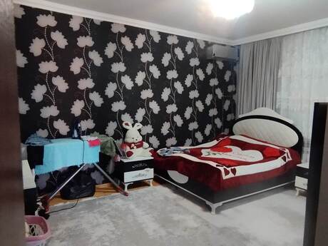 5 otaqlı həyət evi/bağ evi - Ramana q. - 140 m²