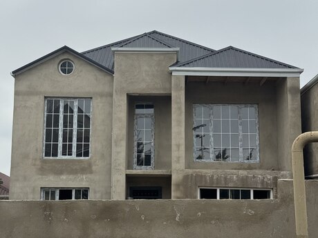 6 otaqlı həyət evi/bağ evi - Biləcəri q. - 220 m²