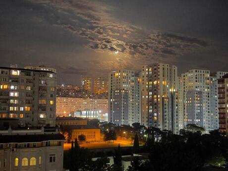 2 otaqlı köhnə tikili - Həzi Aslanov m. - 60 m²