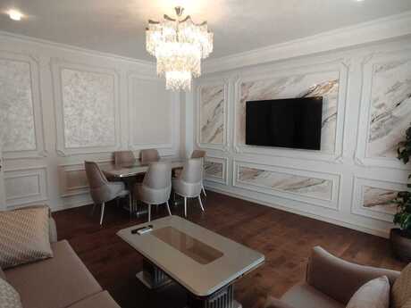 4 otaqlı yeni tikili - Şah İsmayıl Xətai m. - 155 m²