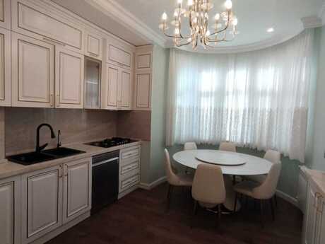 4 otaqlı yeni tikili - Şah İsmayıl Xətai m. - 155 m²