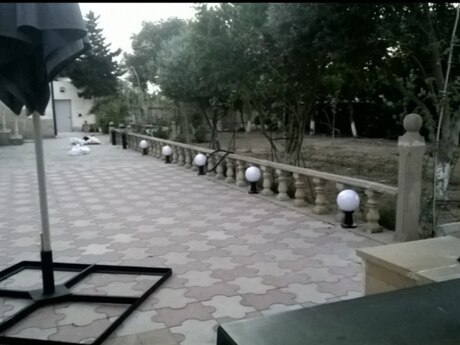 6 otaqlı həyət evi/bağ evi - Mərdəkan q. - 250 m²