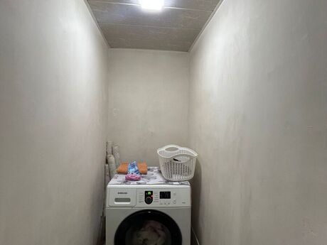 3-комн. вторичка - м. Ази Асланов - 60 м²