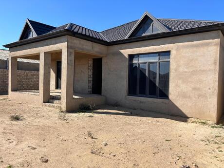 4 otaqlı həyət evi/bağ evi - Pirallahı r. - 169 m²