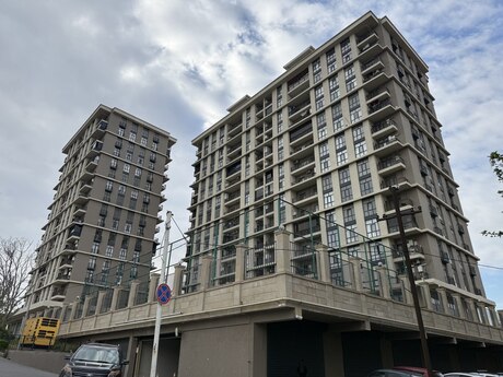 3 otaqlı yeni tikili - 7-ci mikrorayon q. - 125 m²