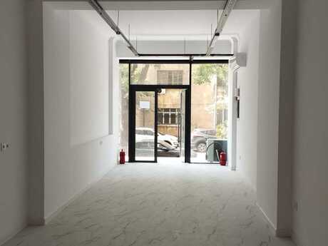 Obyekt - 8 Noyabr m. - 110 m²