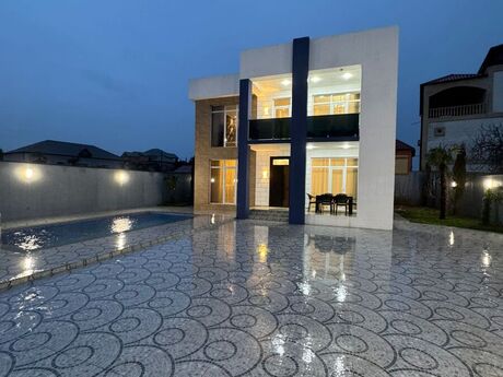 5 otaqlı həyət evi/bağ evi - Novxanı q. - 240 m²