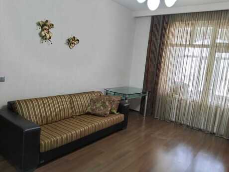 3 otaqlı köhnə tikili - 28 May m. - 100 m²