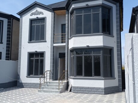 5 otaqlı həyət evi/bağ evi - Binə q. - 350 m²