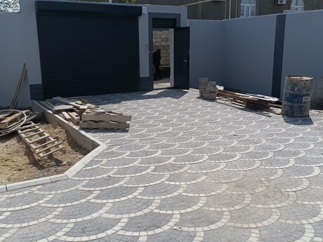 5 otaqlı həyət evi/bağ evi - Binə q. - 350 m²