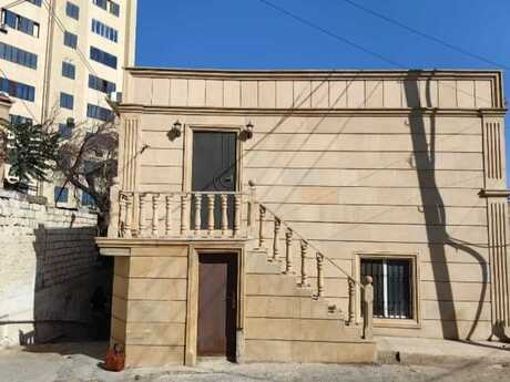 2 otaqlı köhnə tikili - Bayıl q. - 80 m²