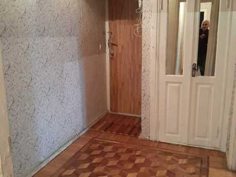 5 otaqlı köhnə tikili - Memar Əcəmi m. - 125 m²