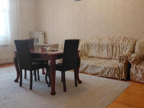 5 otaqlı həyət evi/bağ evi - Sumqayıt - 140 m²