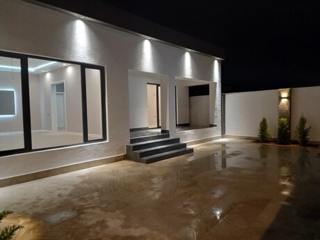 3 otaqlı həyət evi/bağ evi - Şüvəlan q. - 110 m²