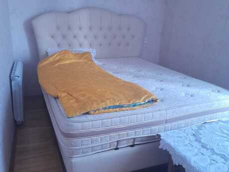 2 otaqlı köhnə tikili - Şah İsmayıl Xətai m. - 50 m²