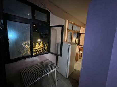 2 otaqlı köhnə tikili - Neftçilər m. - 75 m²