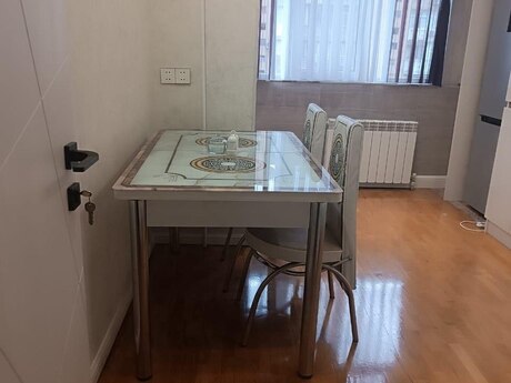 Elan №6093487 - Bakı, Nəsimi m., 2 otaqlı, 65 m², 6/9 mərtəbə