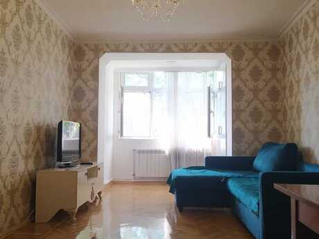 2 otaqlı köhnə tikili - Qara Qarayev m. - 65 m²